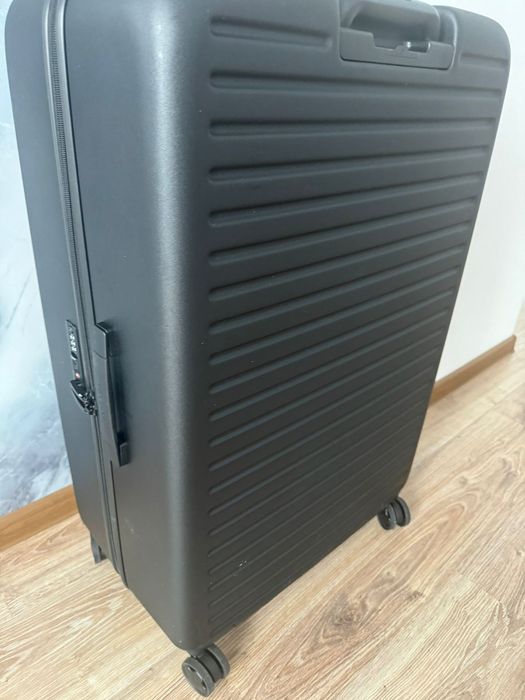 Чемодан Samsonite новый