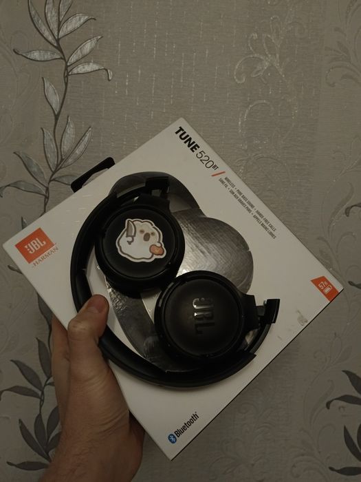 Наушники JBL 520