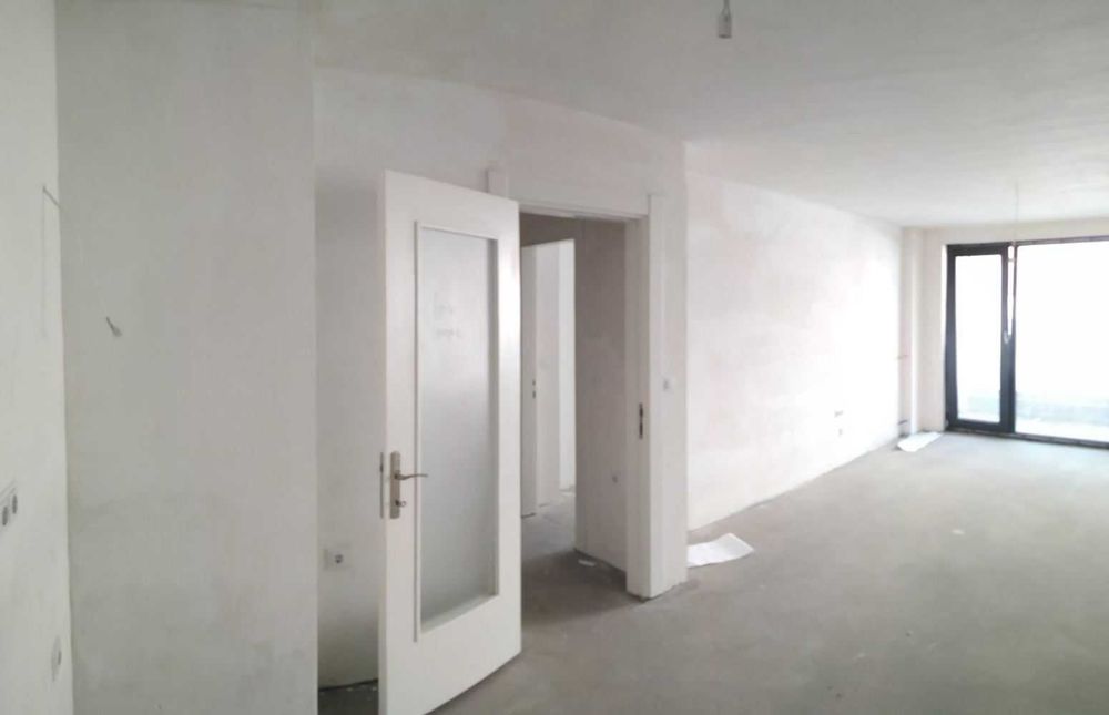Продава се Двустаен апартамент в Пловдив, Христо Смирненски - 75 кв.м за 1866 €/кв.м - Снимка #1