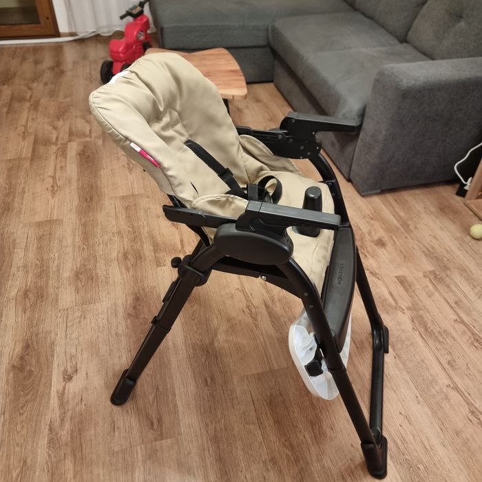 Koelstra Dino столче за хранене