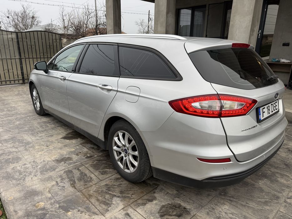 Ford mondeo mk5 2015