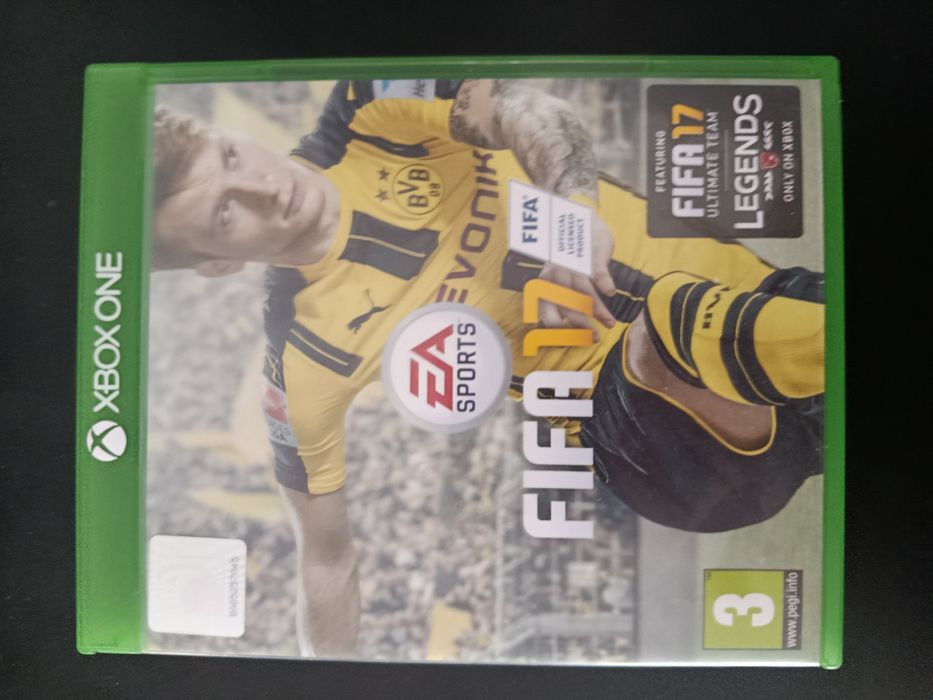 Vând FIFA 17 in stare perfecta