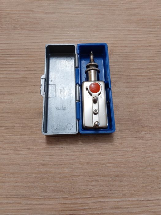 Механична автоснимачка Autoknips IV за аналогови фотоапарати