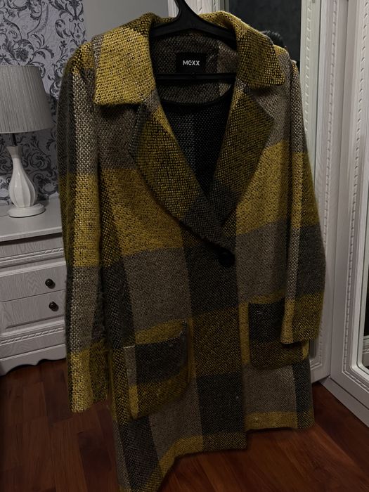 Продам пальто от Mexx