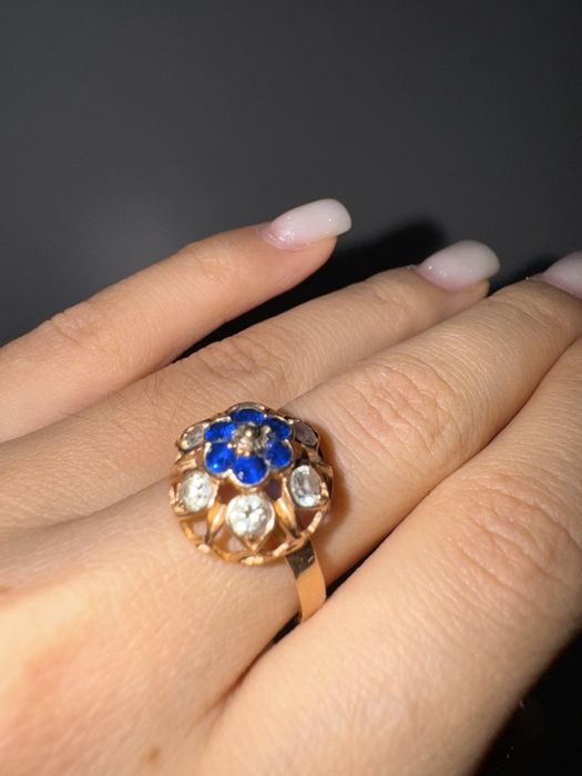 Кольцо с сафиром