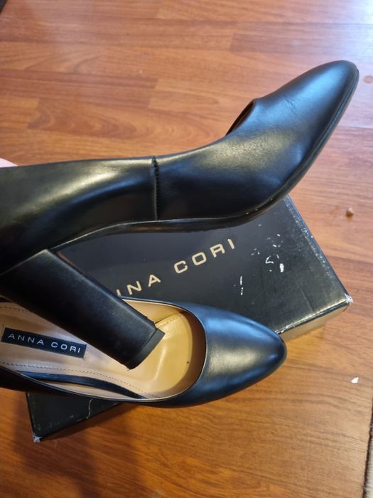 Pantofi eleganti Anna Cori 38