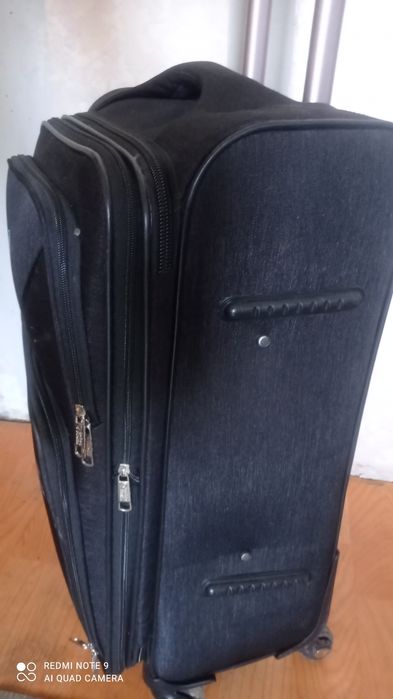 Чемодан новый 67-42-30