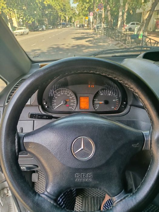 2013 Mercedes vito