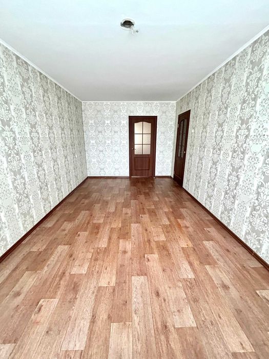 Продаётся 2 комн квартира