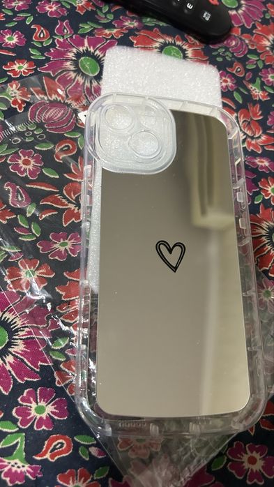 Продам чехол iphone 14 зеркальный