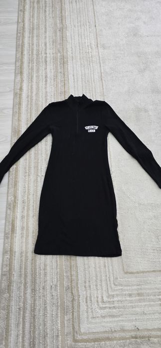 Продаётся платье на девочку