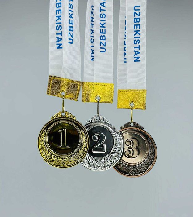 Медаль. Medal. Sifatli komplekt medal. SKIDKA. Dastavka bor