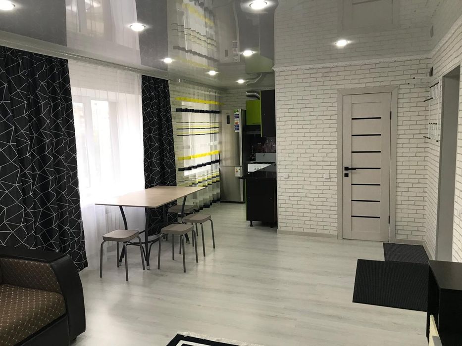 Сдам квартиру на длительный срок.