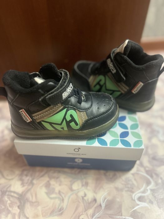 Детская обувь. Б/у.