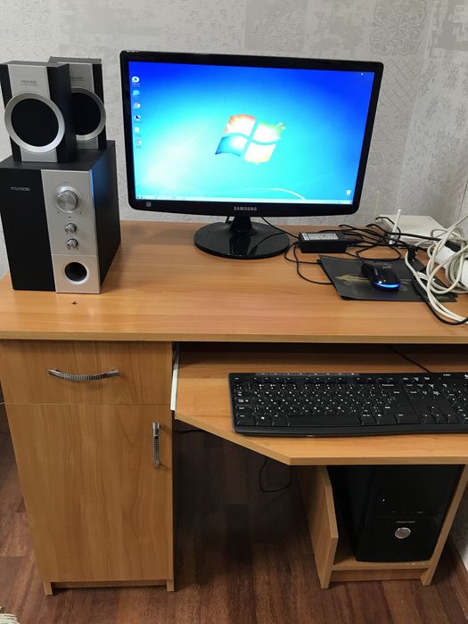 Продаю компьютерную технику .