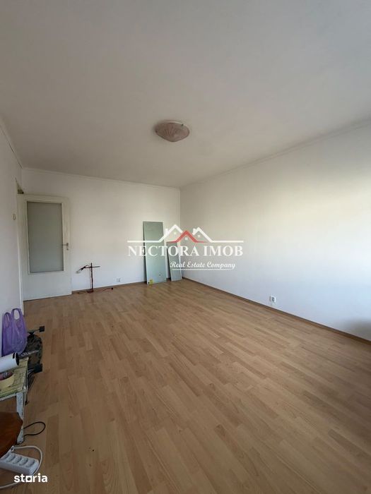 NECTORA IMOB-Apartament 3 camere, 2 bai, Str. Aluminei, Etaj 2, Balcon