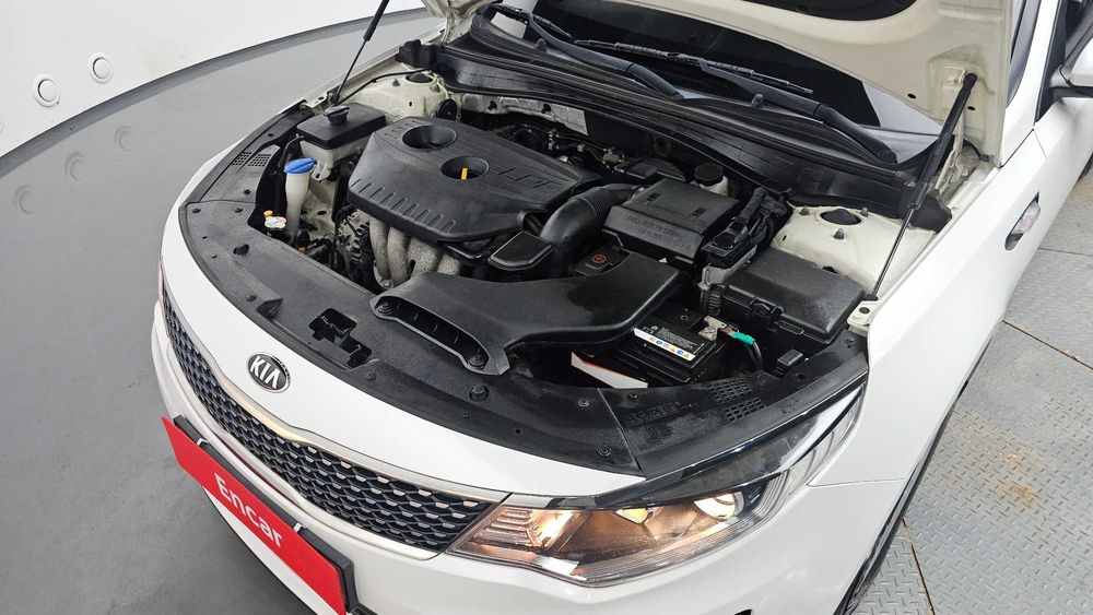 Kia K5 2.0Lpi autogeorge.com