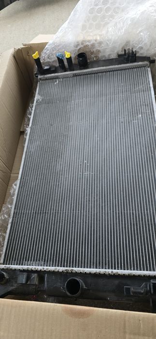 Radiator apă + radiator AC Toyota Yaris si Yaris Cross Hybrid – Piese