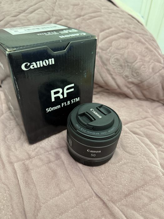 Объектив Canon RF 50mm