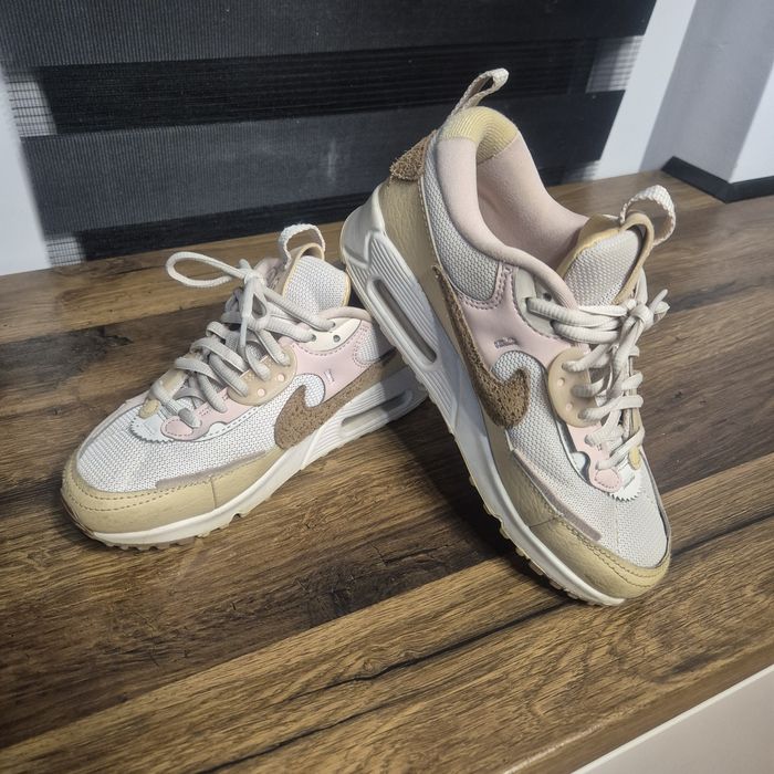 Vand Nike Air Max 90 Futura