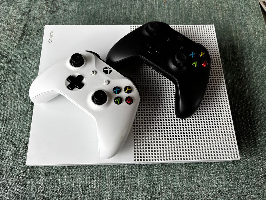 Xbox One S  1TB Digital Version