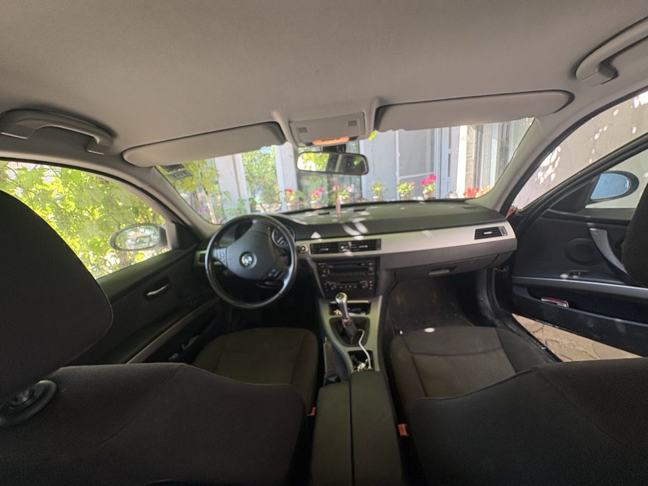 Vand bmw anul 2005