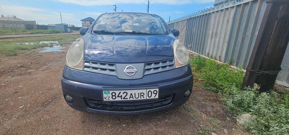 Продам nissan note e11 luxury