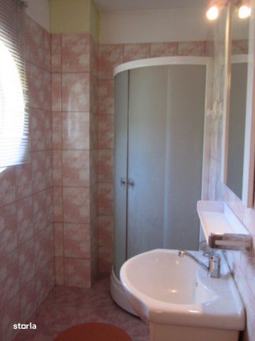 Vilă 13 camere Voineasa, Vâlcea investiție montana preț de apartament