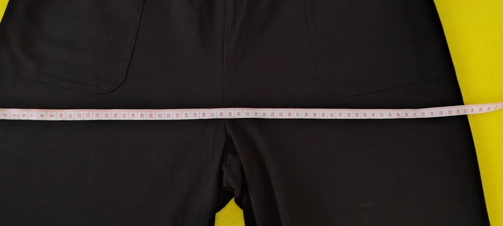 Pantaloni damă L