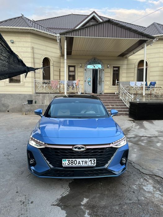 Автомобиль Аризо 8