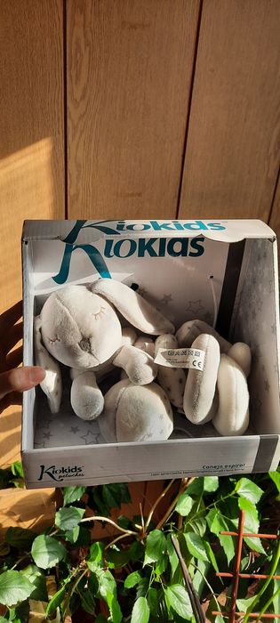 Бебешка плюшена играчка спирала зайче в светло сиво
# 02483T00023