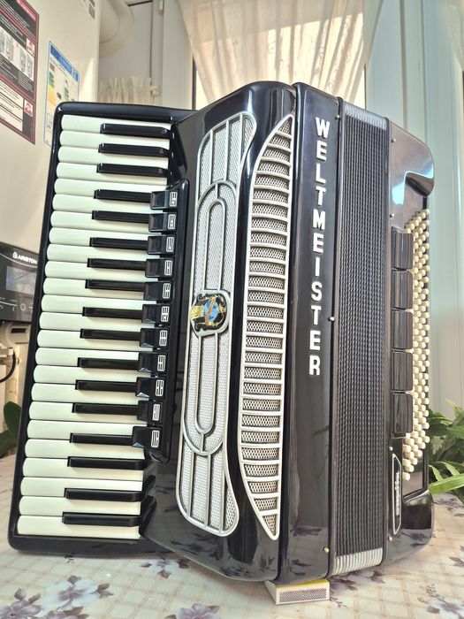 Acordeon Weltmeister Supita stare super