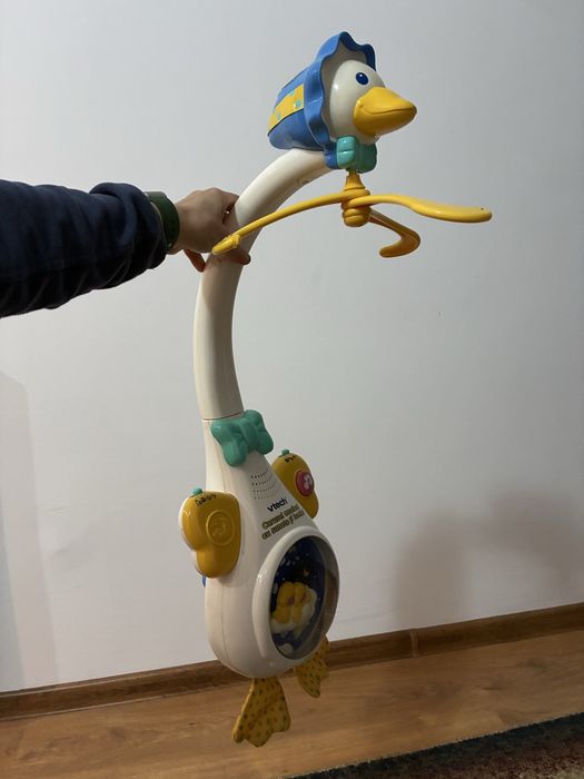 Carusel muzical cu sunete si lumini