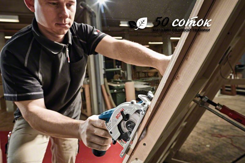 Аккумуляторная циркулярная пила Bosch GKS 12V-26 Professional