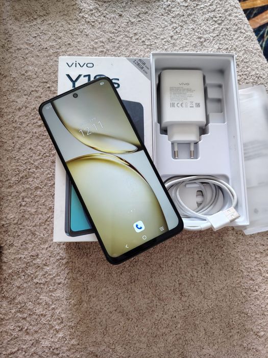 Продается телефон