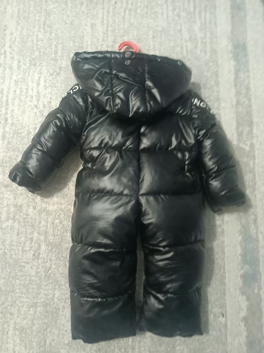 Продам детский комбинезон для мальчика