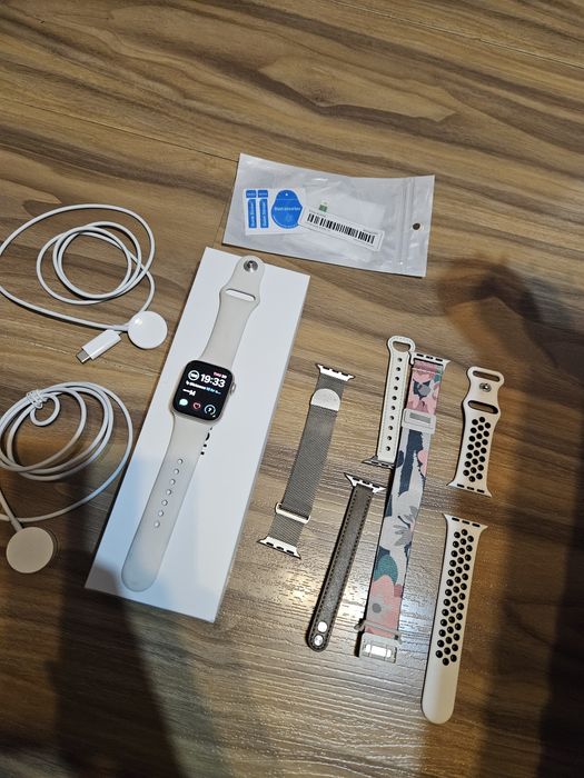Apple watch SE (gen2) 40 mm Starlight