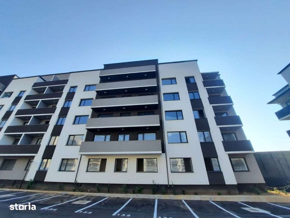 Duplex 4 camere etajul 3/4 preț 175.000 euro