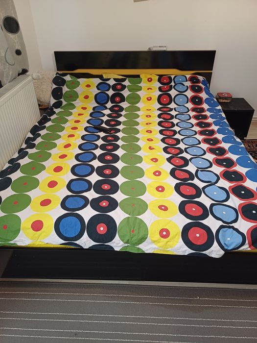 Fata de masa stare foarte bună