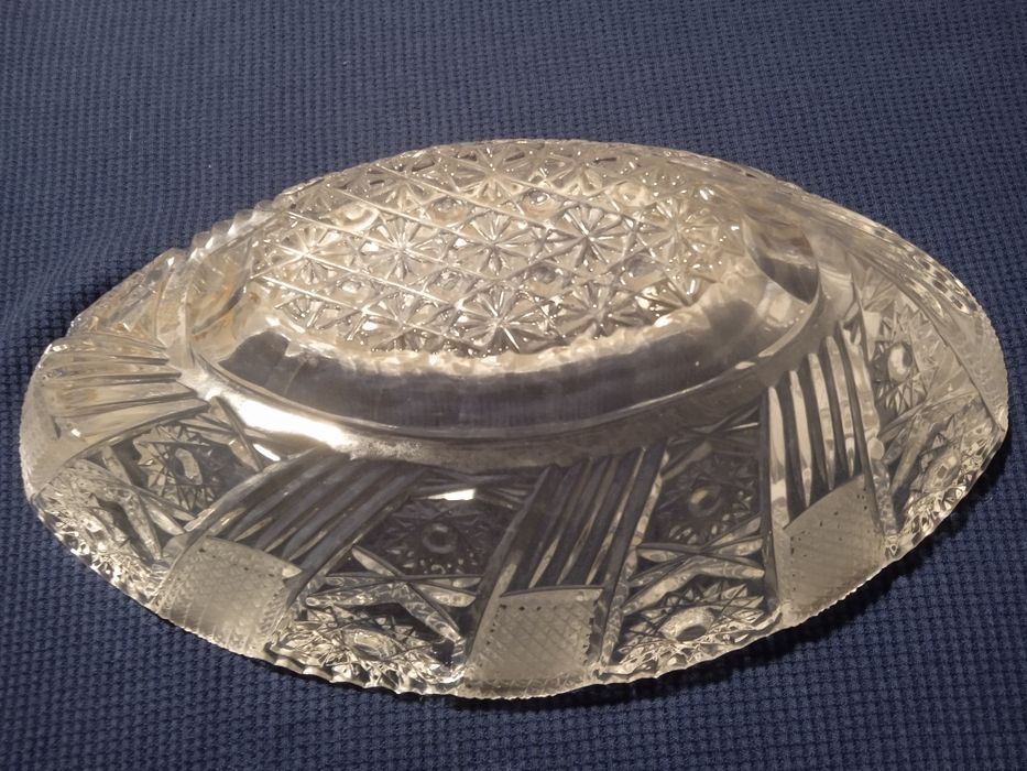 Продавам кристална купа