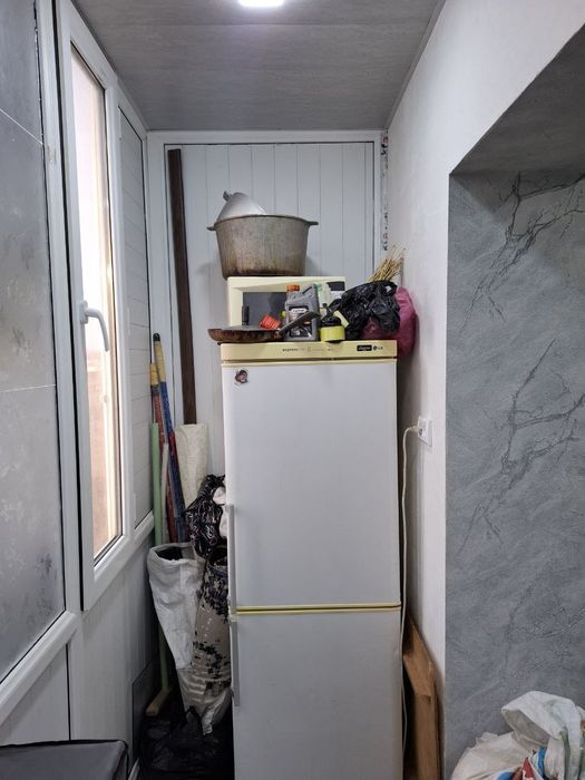 Срочно продаётся 2х комнатная квартира на 4этаж