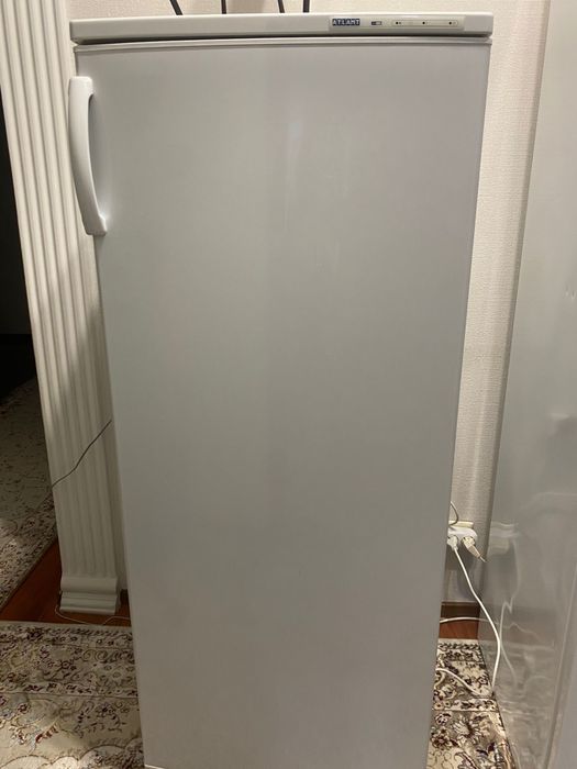 Продам морозильник Atalant в хорошем состоянии