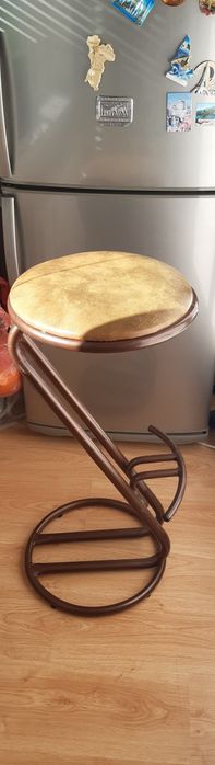 Барный стул новый