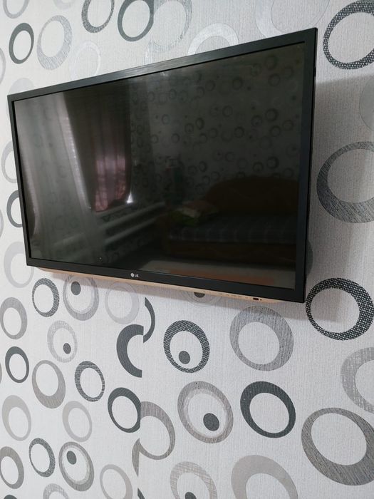 Продам телевизор