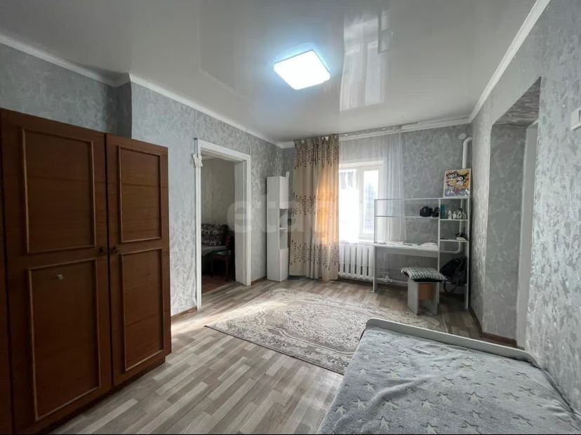 Продам дом  р-н компос