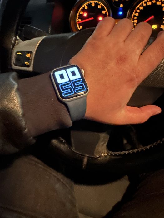 Apple watch SE gen 2 GPS