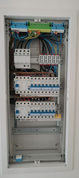 Electrician (Timișoara , Arad , Oradea )