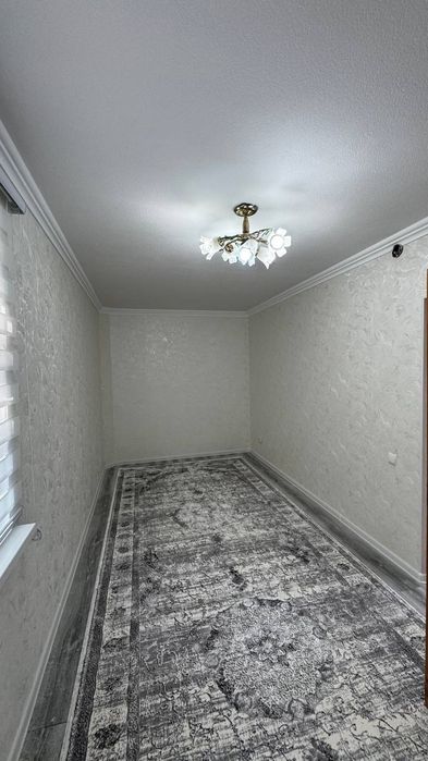 Продается 2х комнатна квартира на 1 вом этаже
Ориентир: Гагарина
Сзади