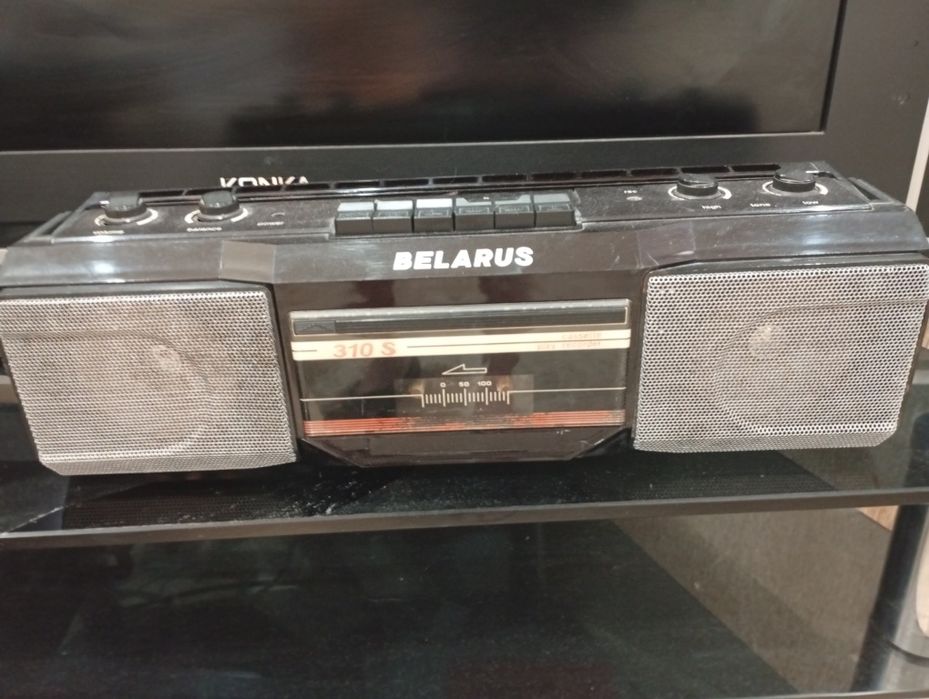 Продам б/у телевизор ,,КОНКА,, магнитофон Беларусл