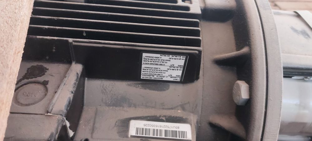 Продаёться срочно центробежный насос grundfos